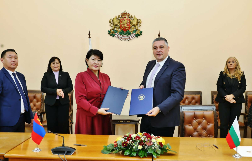 Хоёр улсын Засгийн газар хоорондын хэлэлцээрт гарын үсэг зурлаа