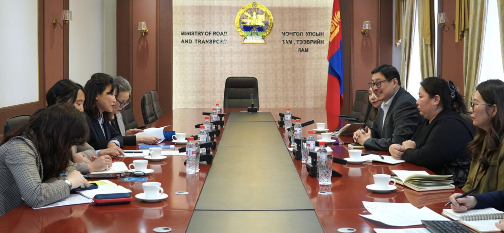 Жендэрийн үндэсний хорооны Ажлын албаны төлөөлөл Зам, тээврийн яаманд ажиллав