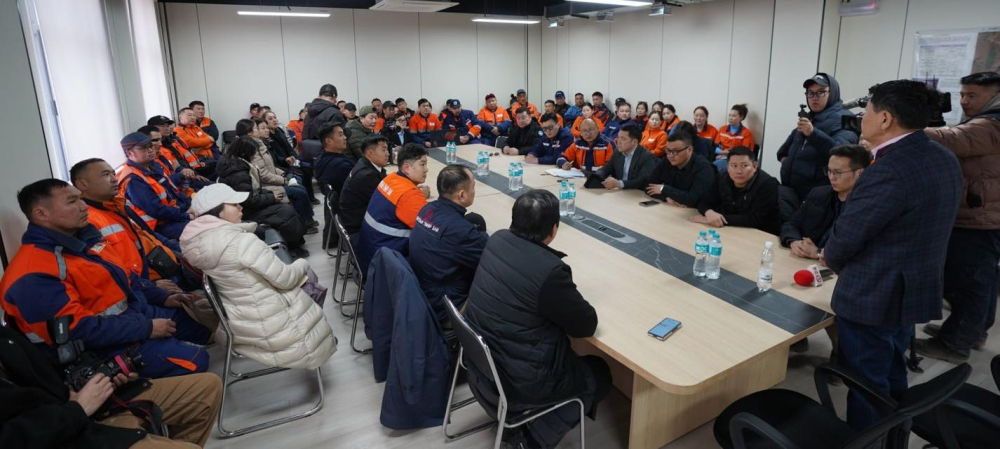 Төмөр замчдын нийгмийн асуудлыг шийдвэрлэхэд бодлогоор дэмжинэ гэв