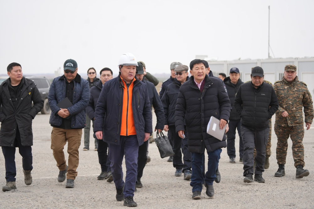 Гашуунсухайт–Ганцмод боомтын хил дамнасан төмөр замын бүтээн байгуулалтын ажлын явцтай танилцлаа