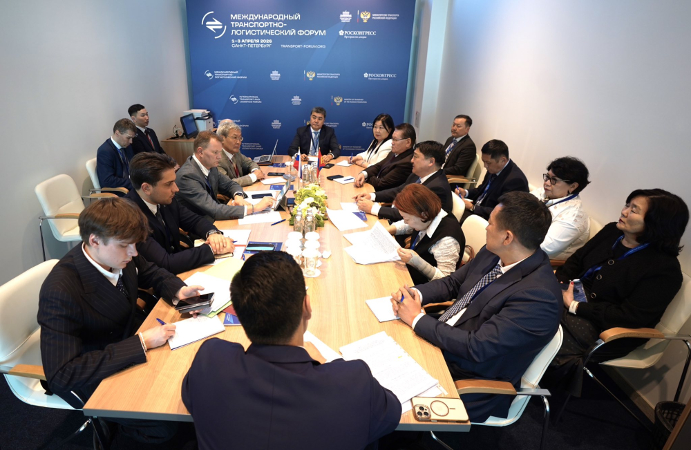 МОНГОЛ, ОРОСЫН ТЭЭВРИЙН ДЭД САЙД НАР ТЭЭВРИЙН САЛБАРТ ХАМТРАН АЖИЛЛАХ БОЛОМЖУУДЫГ ХЭЛЭЛЦЛЭЭ